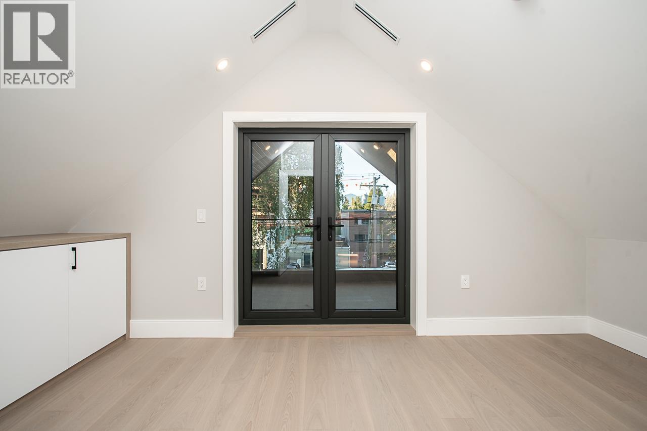2 4579 W 11th Ave Avenue, Vancouver, British Columbia  V6R 2M5 - Photo 20 - R3170969