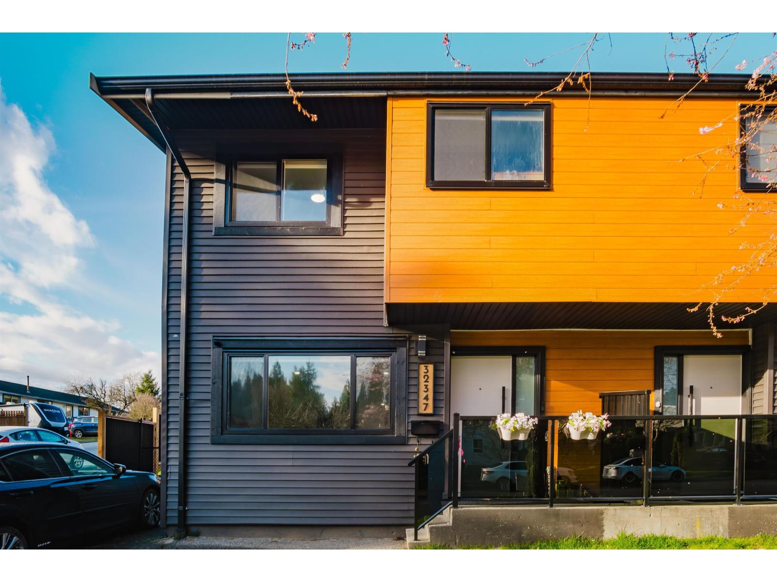 32347 BRANT AVENUE, Mission, British Columbia