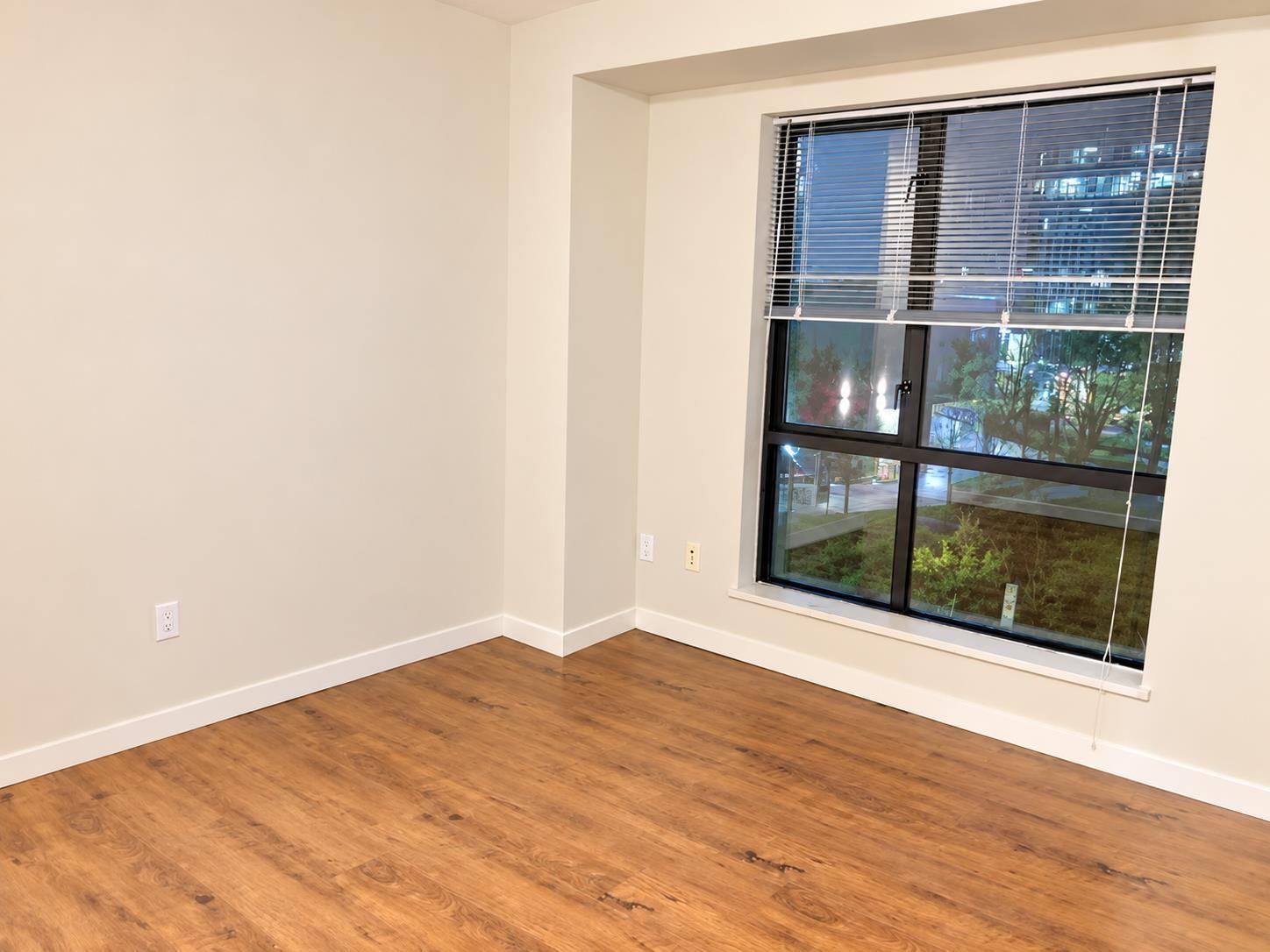 3f 10866 City Parkway, Surrey, British Columbia  V3T 5W9 - Photo 8 - R3170272