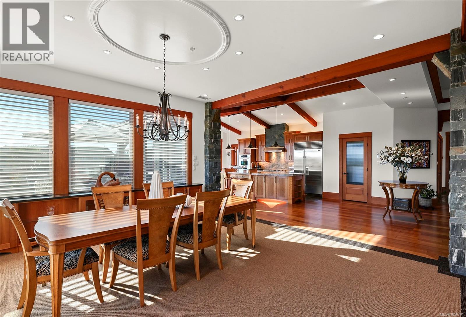 341 3666 Royal Vista Way