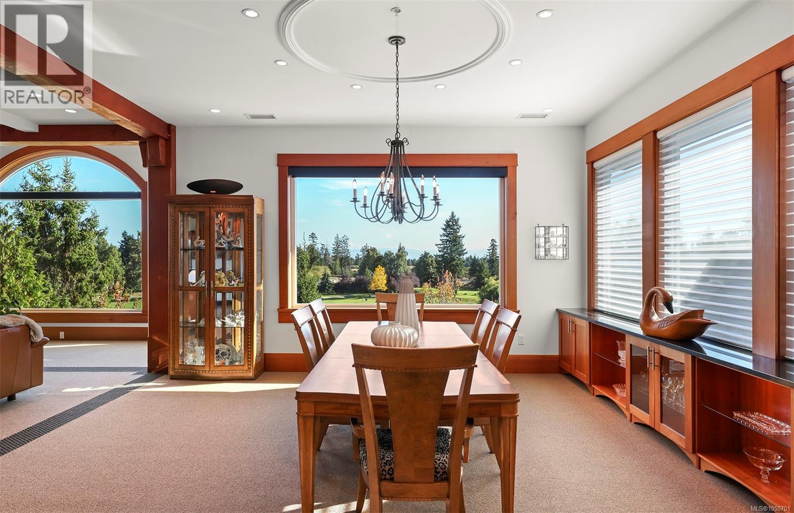 341 3666 Royal Vista Way
