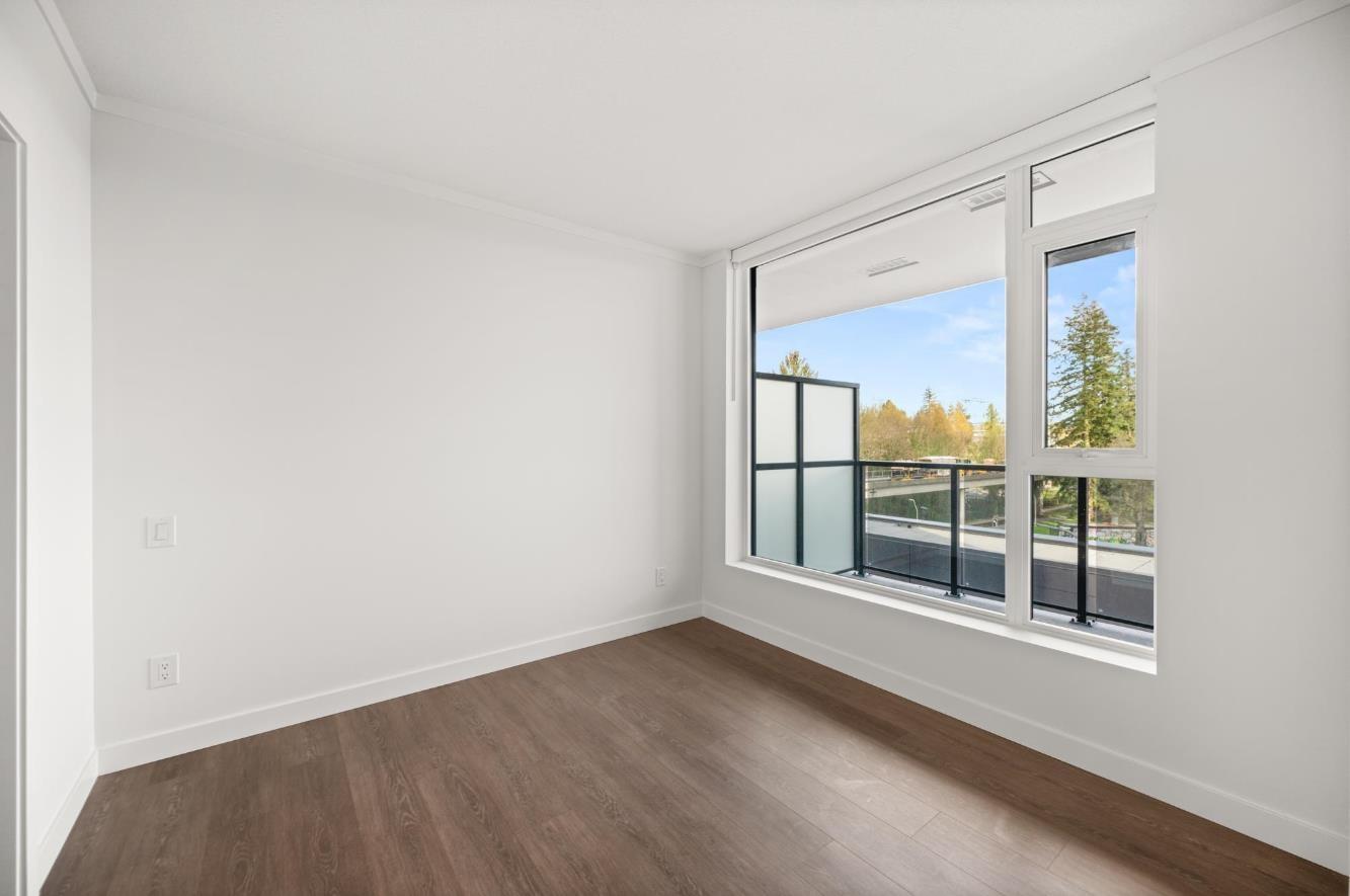 410 13725 George Jct, Surrey, British Columbia  V3T 0V7 - Photo 12 - R3172738