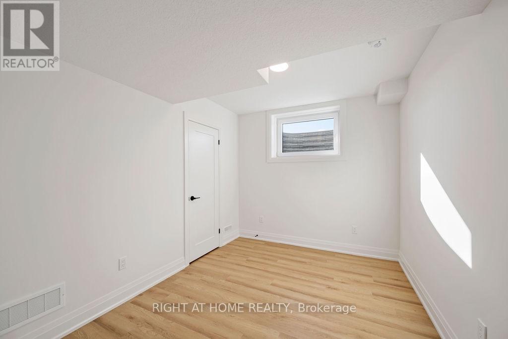 3149 Walsh Drive, London South, Ontario  N6P 0L3 - Photo 44 - X13865344