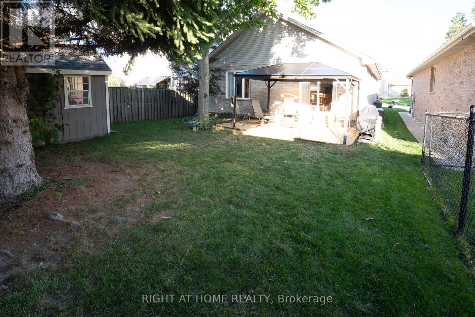 14 Oriole Lane, St. Thomas, Ontario  N5R 6K8 - Photo 27 - X13865408