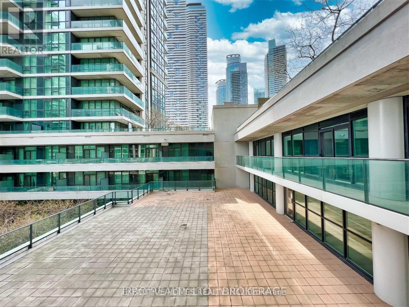 405 - 18 Harbour Street, Toronto, Ontario  M5J 2Z6 - Photo 27 - C13865372