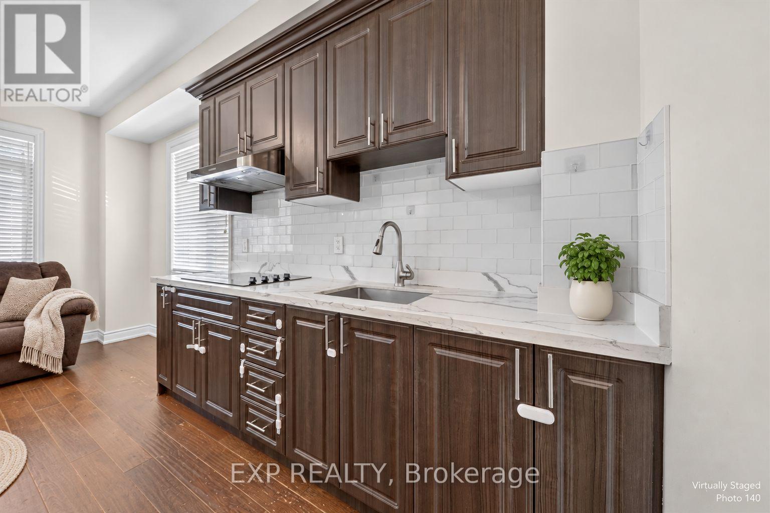 18 Ingleside Street, Vaughan, Ontario  L4L 0H9 - Photo 10 - N13865312