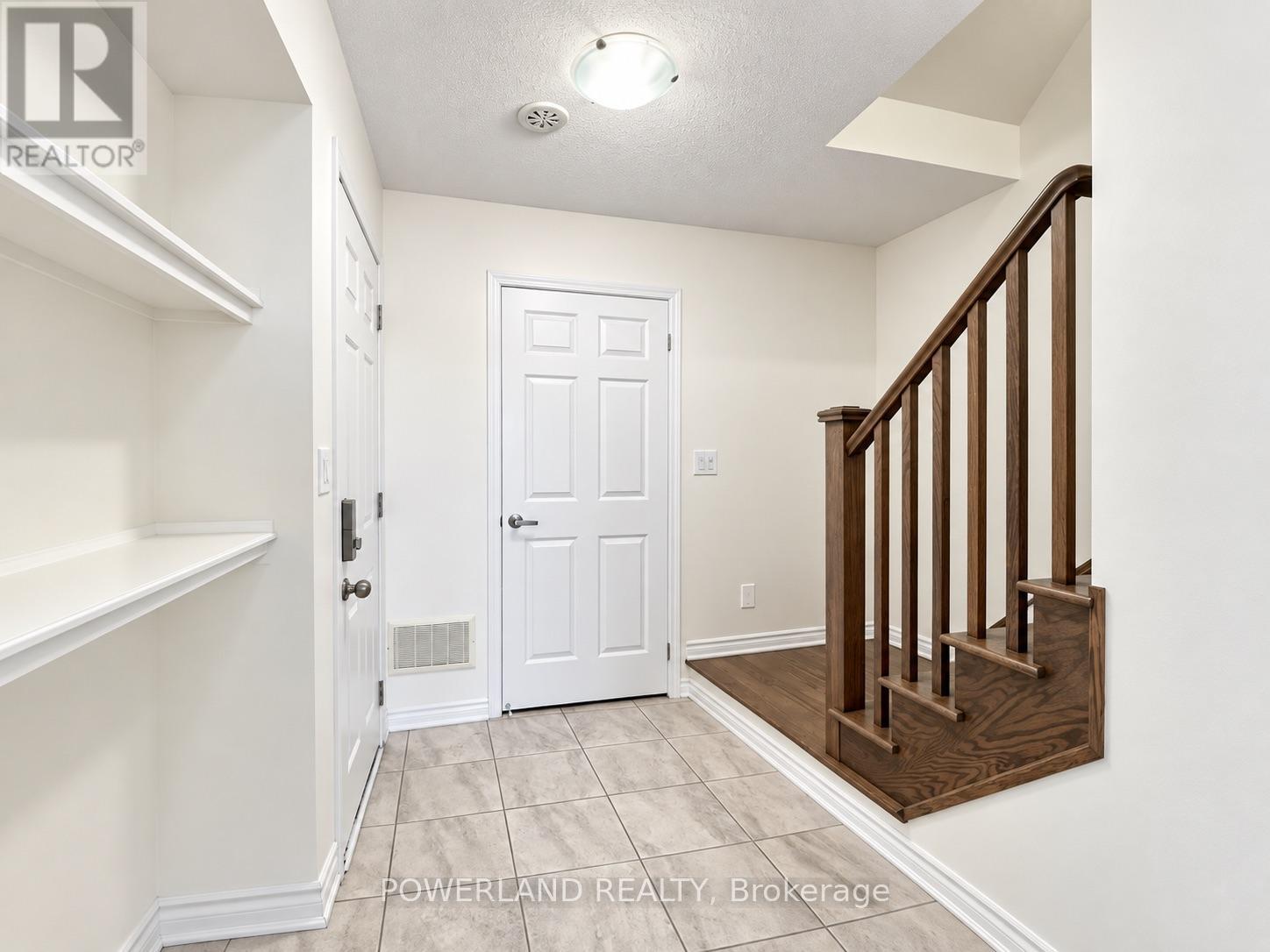 77 Mcalister Avenue, Richmond Hill, Ontario  L4S 0L2 - Photo 5 - N13865314