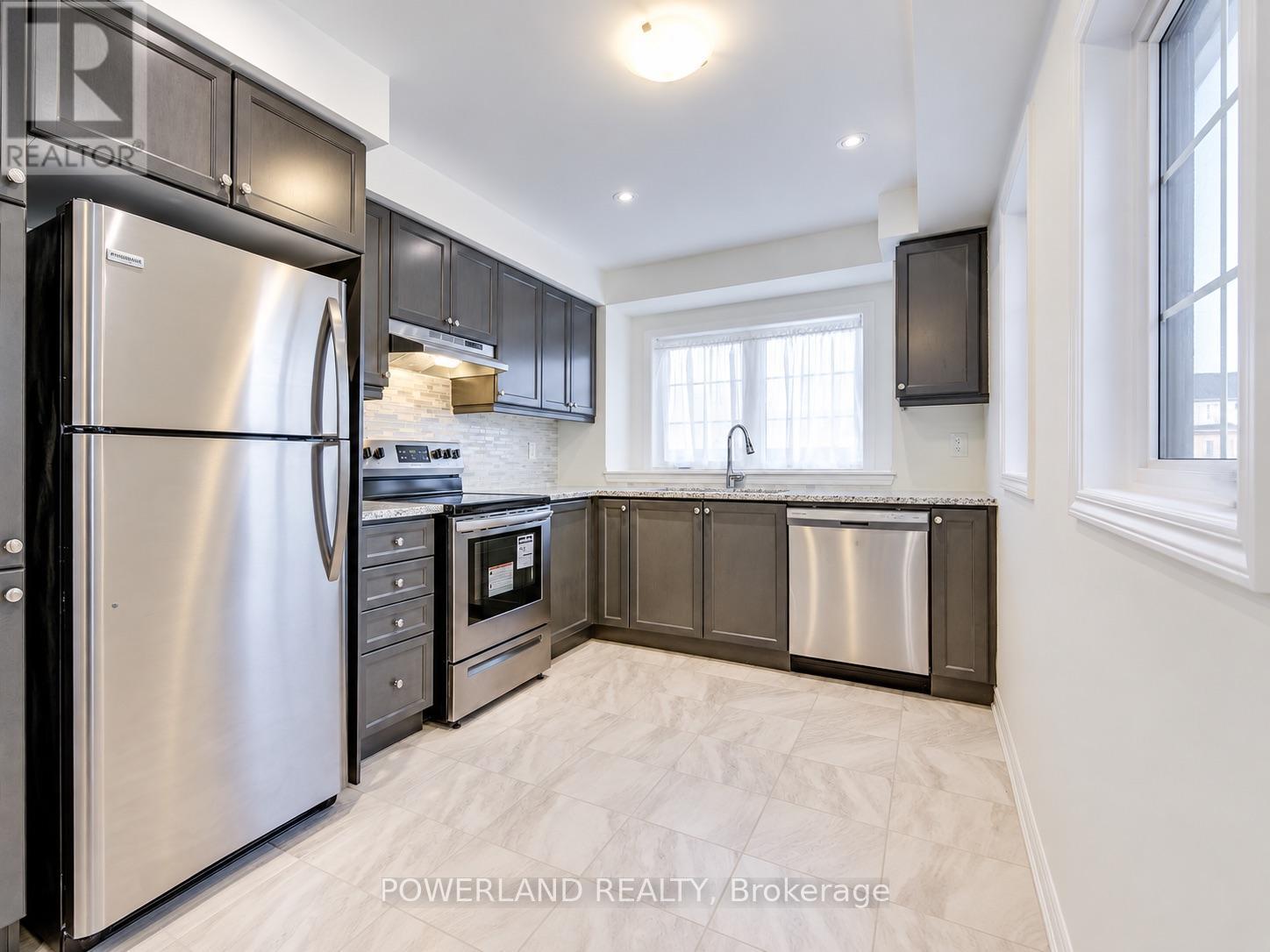 77 Mcalister Avenue, Richmond Hill, Ontario  L4S 0L2 - Photo 8 - N13865314