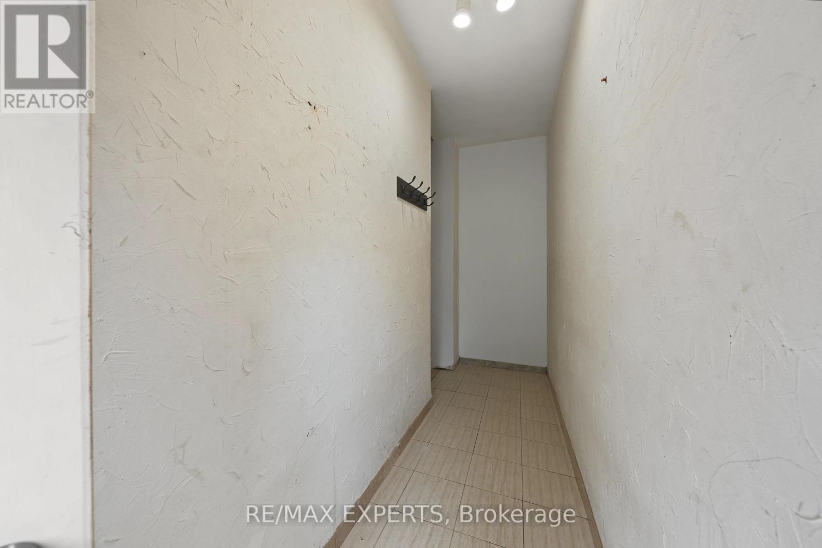 Basement - 99 Dianawood Ridge, Vaughan, Ontario  L4L 6W9 - Photo 15 - N13865318