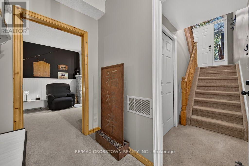 29 Brennan Avenue, Barrie (South Shore), Ontario  L4N 3X2 - Photo 22 - S13865304