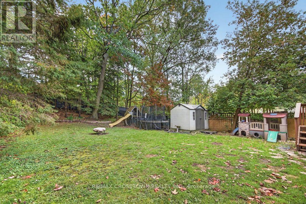 29 Brennan Avenue, Barrie (South Shore), Ontario  L4N 3X2 - Photo 29 - S13865304