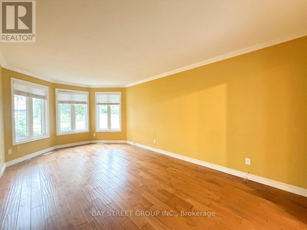 76 Mayfair Drive, Barrie (Ardagh), Ontario  L4N 6Y9 - Photo 11 - S13865384