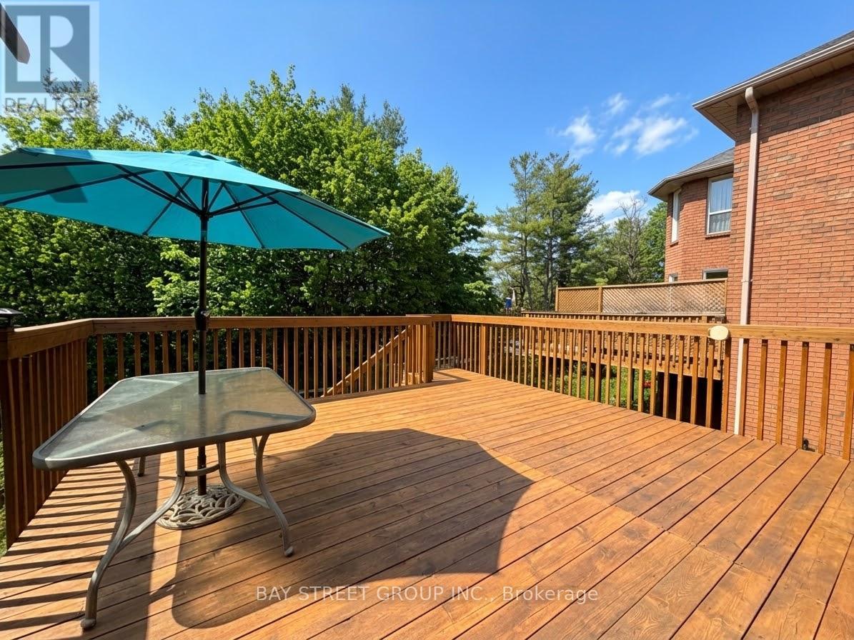 76 Mayfair Drive, Barrie (Ardagh), Ontario  L4N 6Y9 - Photo 13 - S13865384