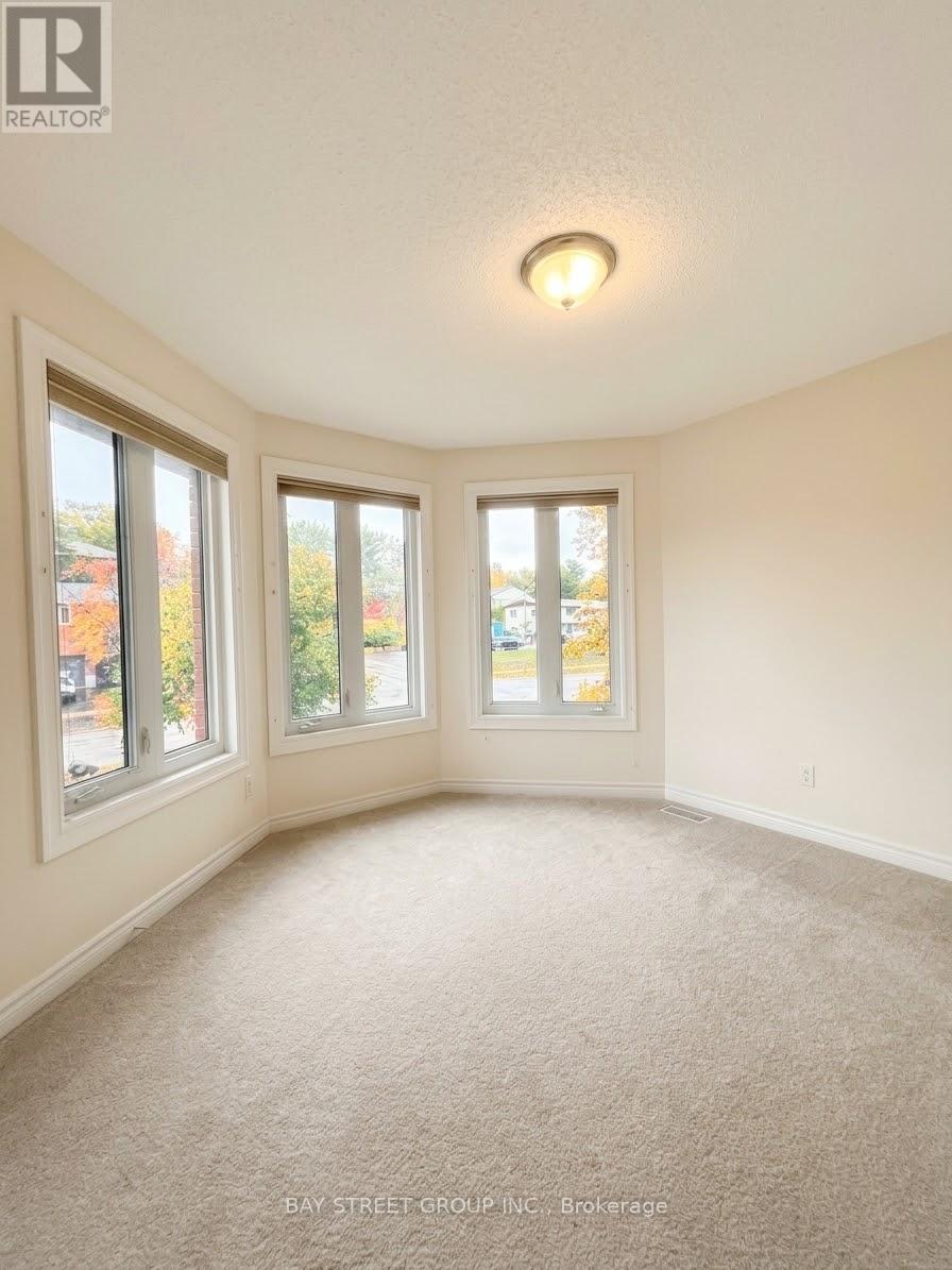 76 Mayfair Drive, Barrie (Ardagh), Ontario  L4N 6Y9 - Photo 18 - S13865384