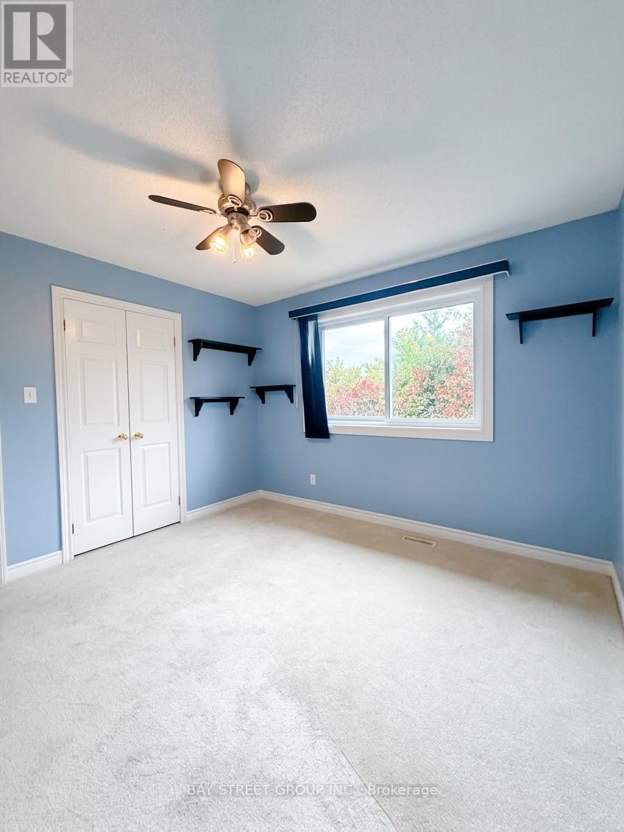 76 Mayfair Drive, Barrie (Ardagh), Ontario  L4N 6Y9 - Photo 21 - S13865384