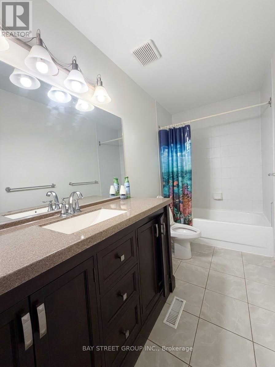 76 Mayfair Drive, Barrie (Ardagh), Ontario  L4N 6Y9 - Photo 23 - S13865384