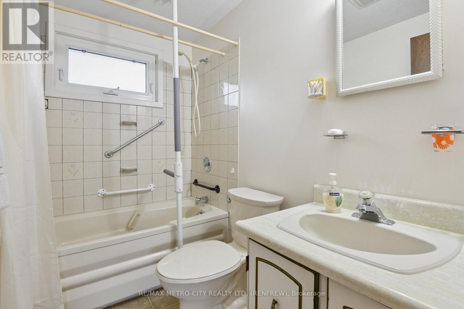 583 King Street, Renfrew, Ontario  K7V 1E8 - Photo 23 - X13865402