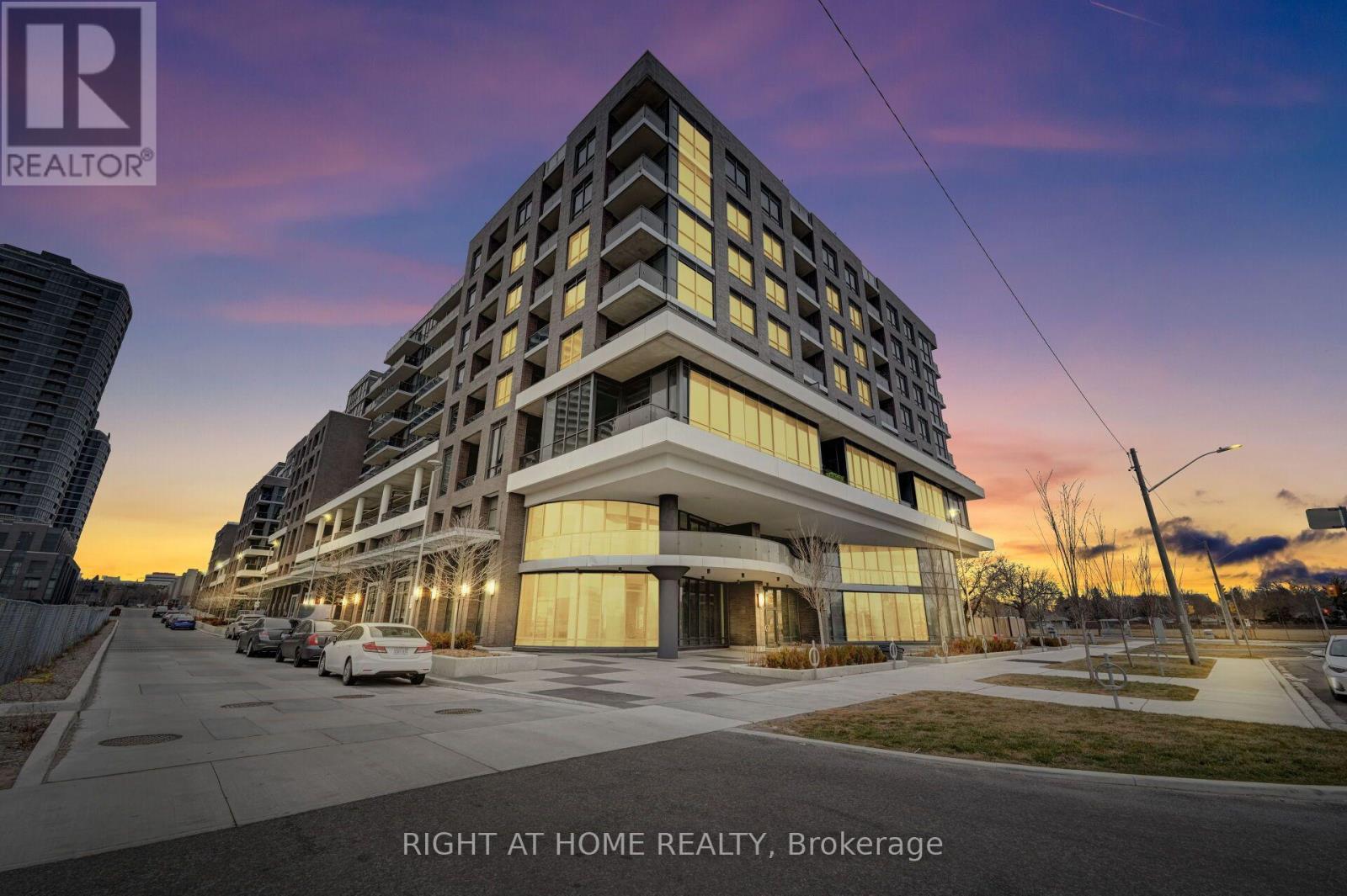 704 - 10 GIBBS ROAD