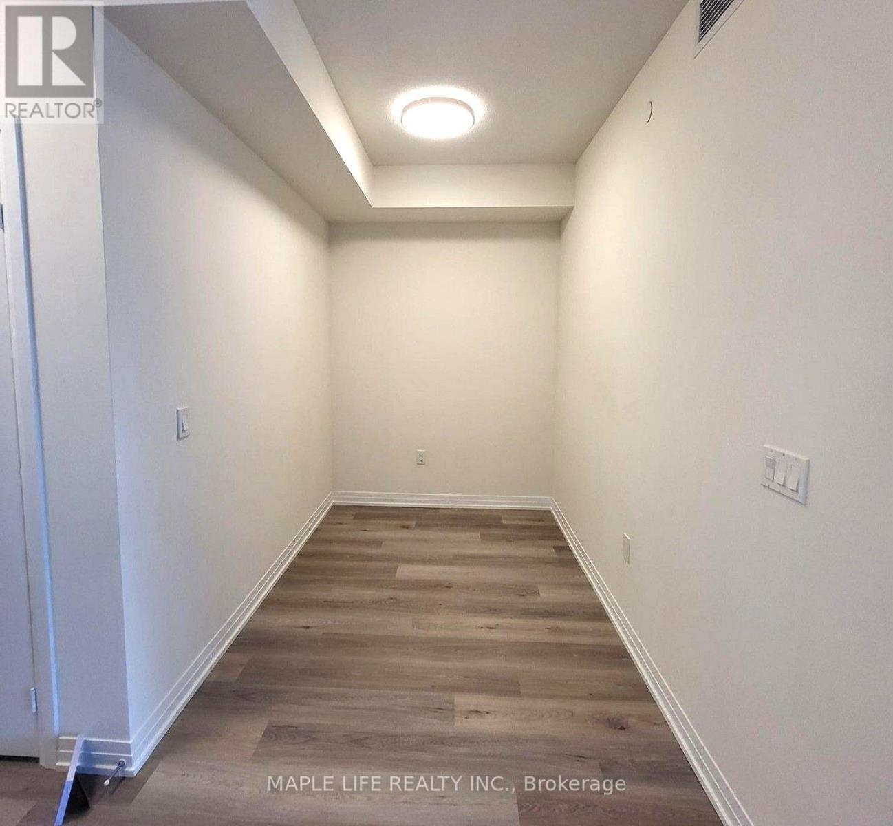 302 - 15 Watergarden Drive, Mississauga, Ontario  L5R 0H4 - Photo 6 - W13865354