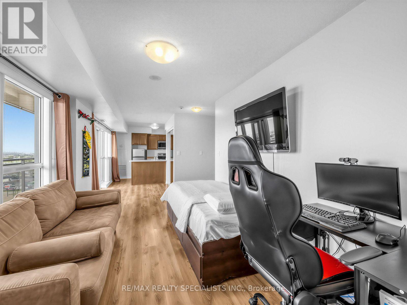 1501 - 215 Queen Street E, Brampton, Ontario  L6W 0A9 - Photo 19 - W13865390