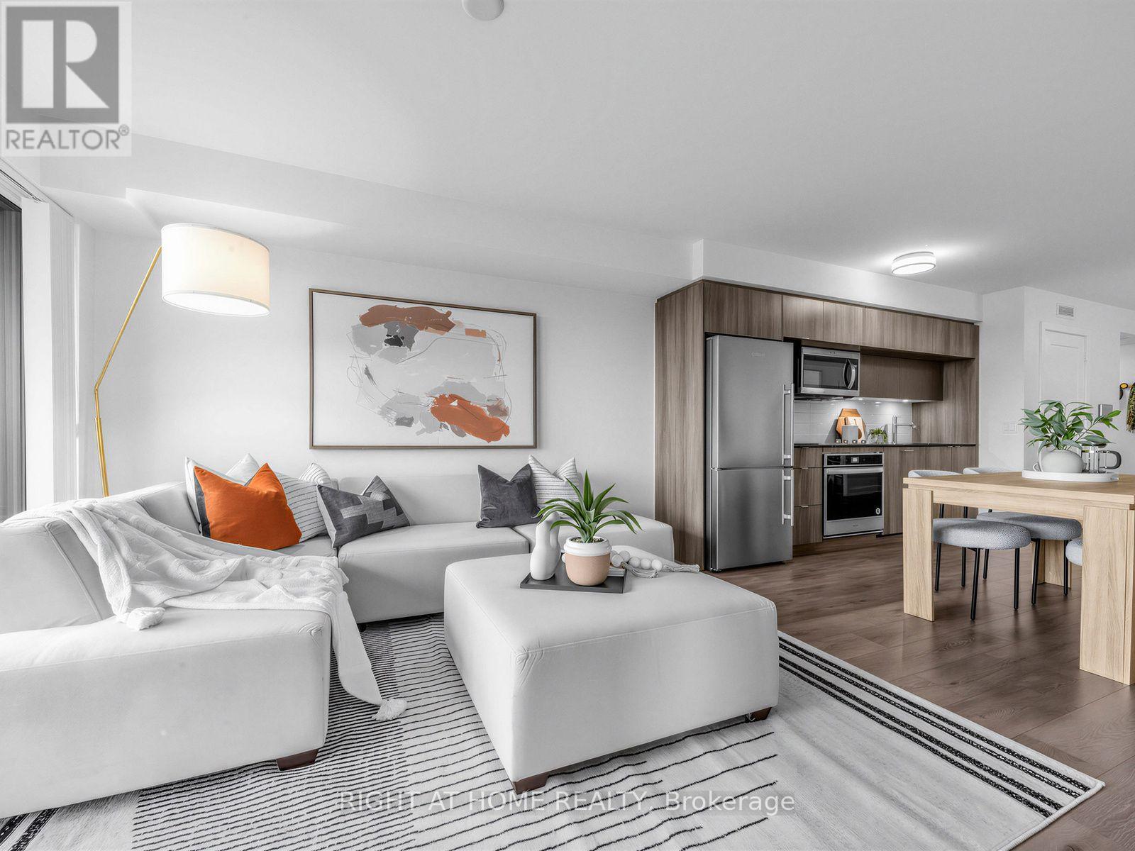 2423 - 585 Bloor Street E, Toronto, Ontario  M4W 0B3 - Photo 4 - C13865454