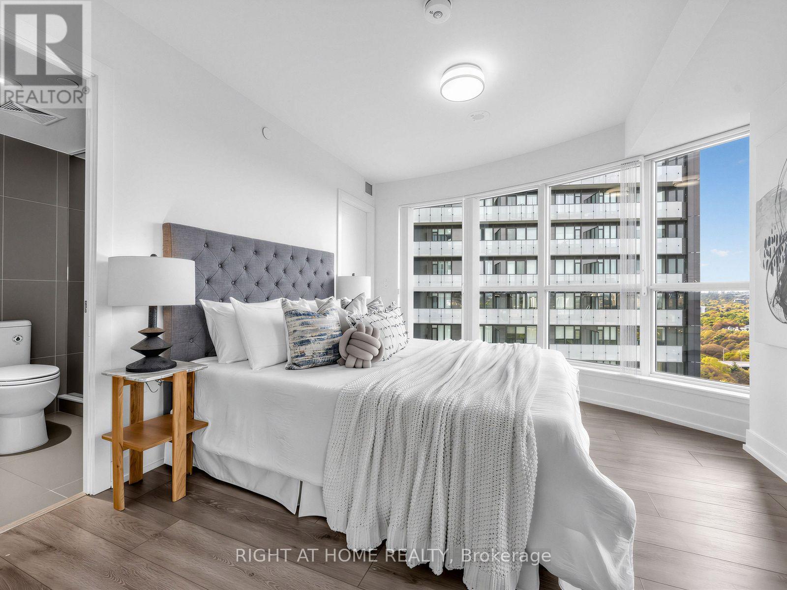 2423 - 585 Bloor Street E, Toronto, Ontario  M4W 0B3 - Photo 9 - C13865454