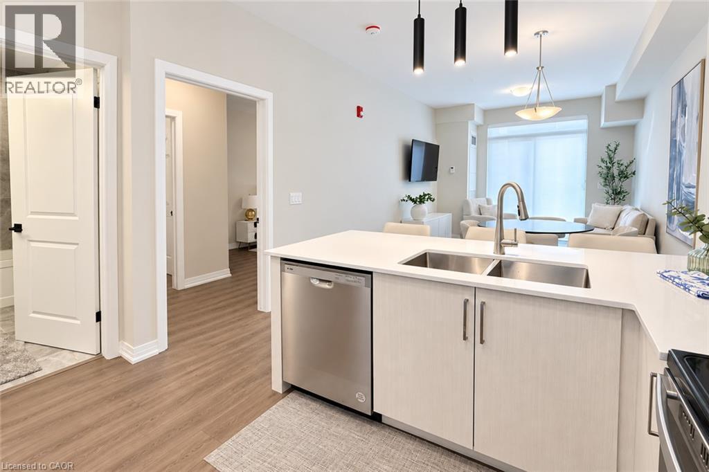 120 Springvalley Crescent Unit# 107, Hamilton, Ontario  L9C 0E4 - Photo 10 - 40869070
