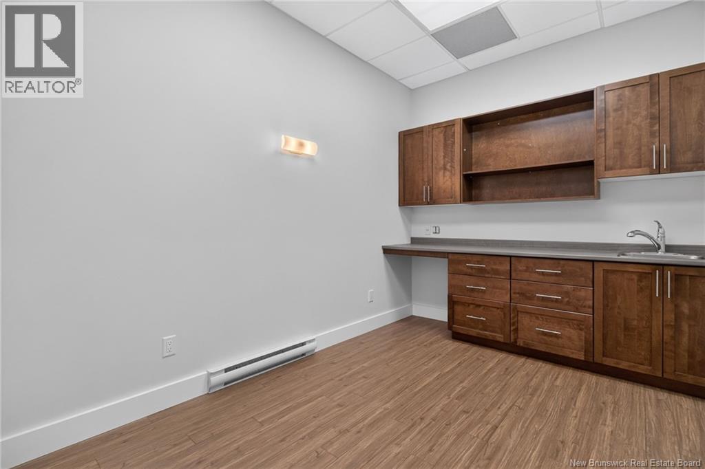 550 Gauvin Road Unit# 102, Dieppe, New Brunswick  E1A 8N2 - Photo 11 - NB149176