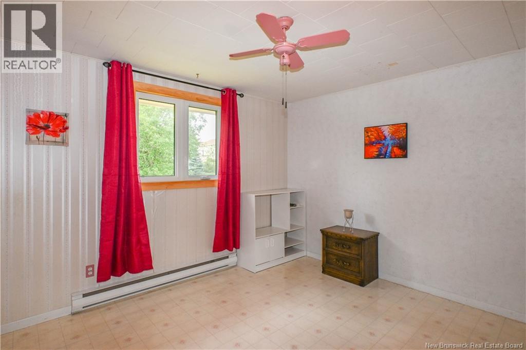 26 Des Patriotes Street, Caraquet, New Brunswick  E1W 1B6 - Photo 26 - NB147115