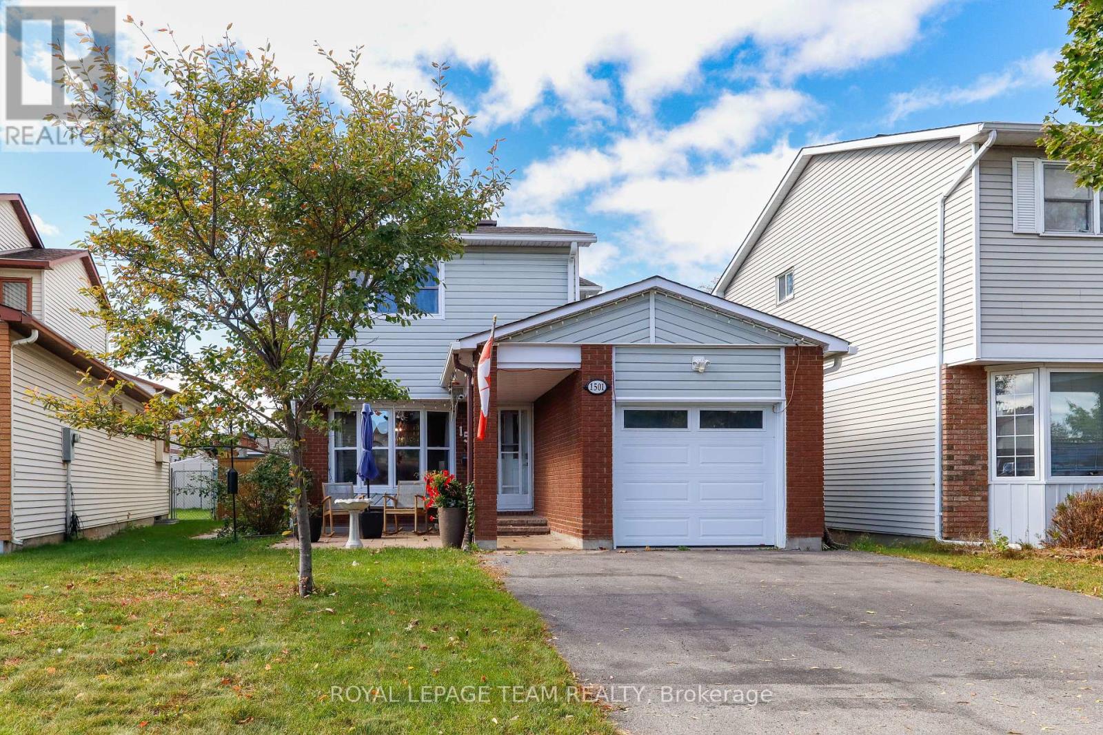 1501 Meadowbrook Road, Ottawa, Ontario  K1B 5J9 - Photo 2 - X13865484