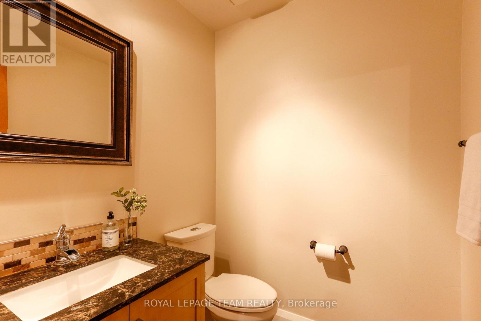 1501 Meadowbrook Road, Ottawa, Ontario  K1B 5J9 - Photo 21 - X13865484