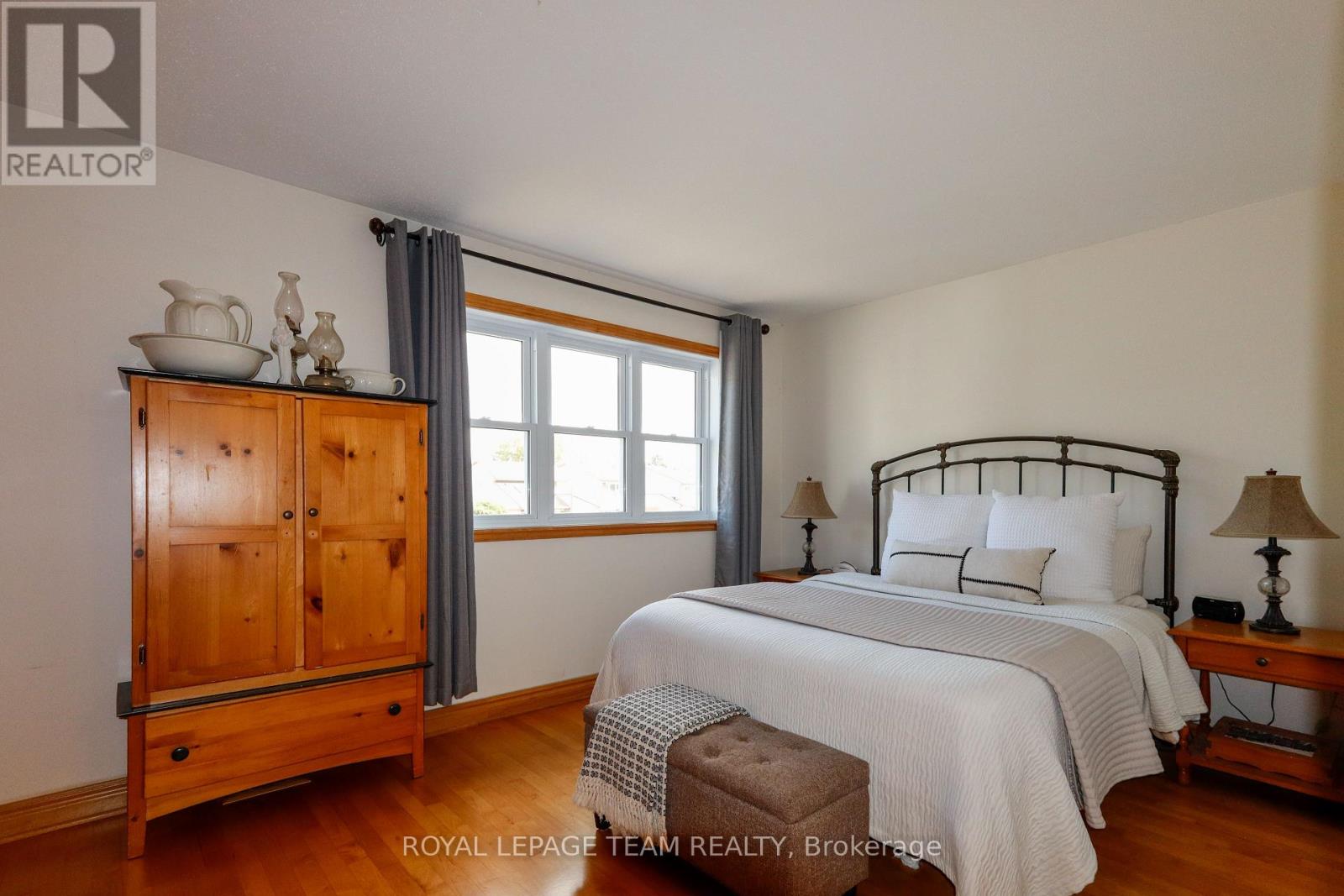 1501 Meadowbrook Road, Ottawa, Ontario  K1B 5J9 - Photo 25 - X13865484