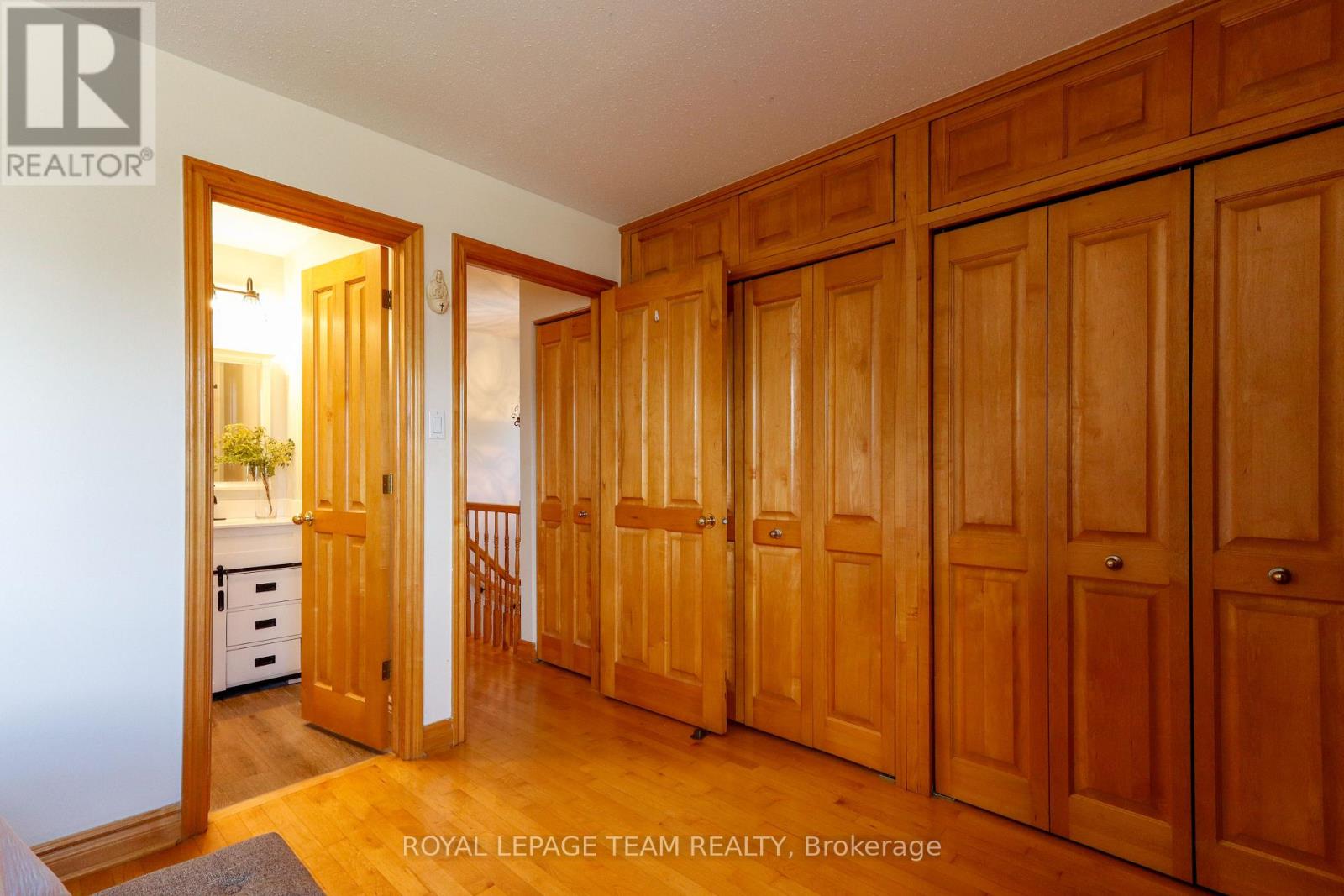 1501 Meadowbrook Road, Ottawa, Ontario  K1B 5J9 - Photo 26 - X13865484