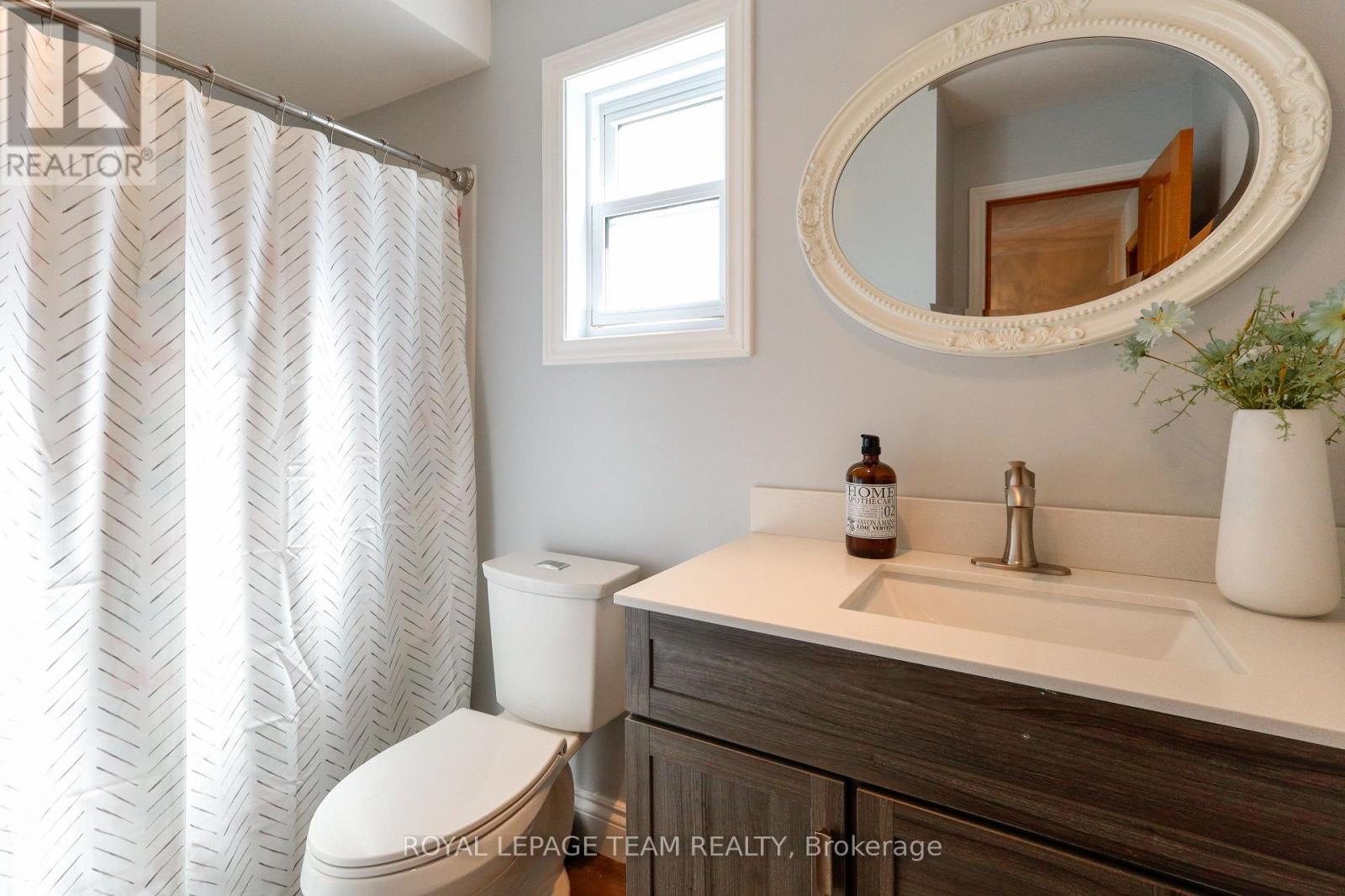1501 Meadowbrook Road, Ottawa, Ontario  K1B 5J9 - Photo 31 - X13865484