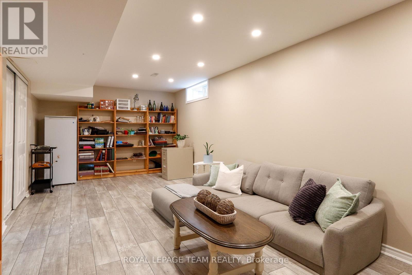 1501 Meadowbrook Road, Ottawa, Ontario  K1B 5J9 - Photo 37 - X13865484