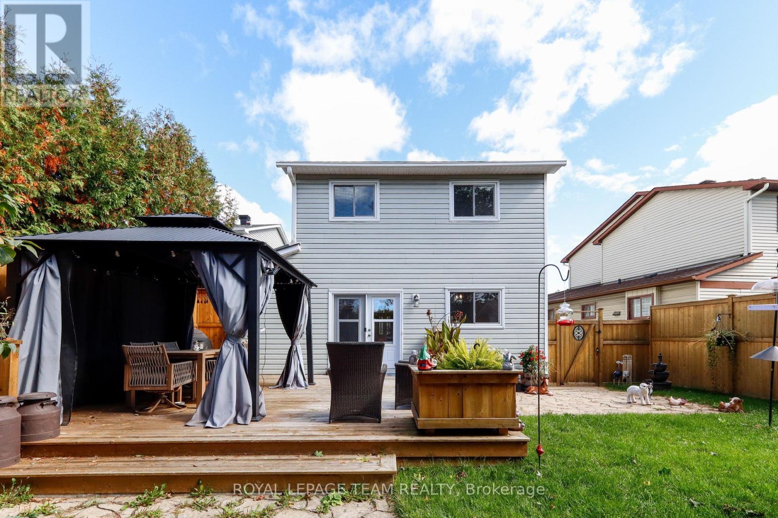 1501 Meadowbrook Road, Ottawa, Ontario  K1B 5J9 - Photo 39 - X13865484