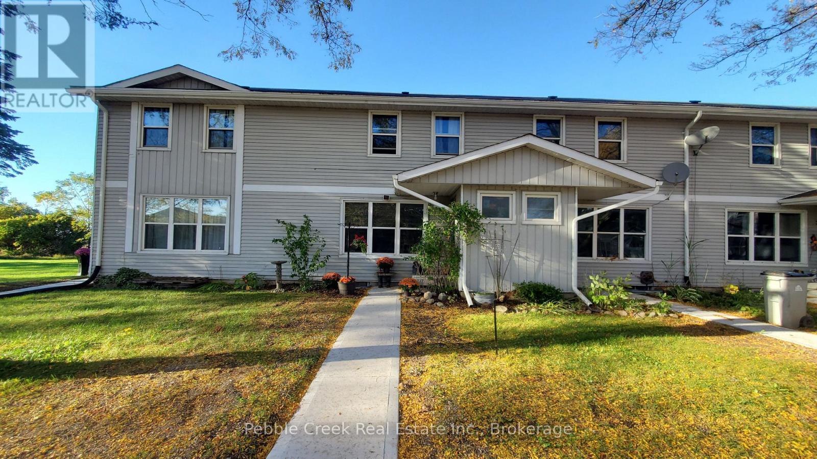 30 - 30 St Charles Place, Huron East, Ontario  N0M 1L0 - Photo 2 - X13852702