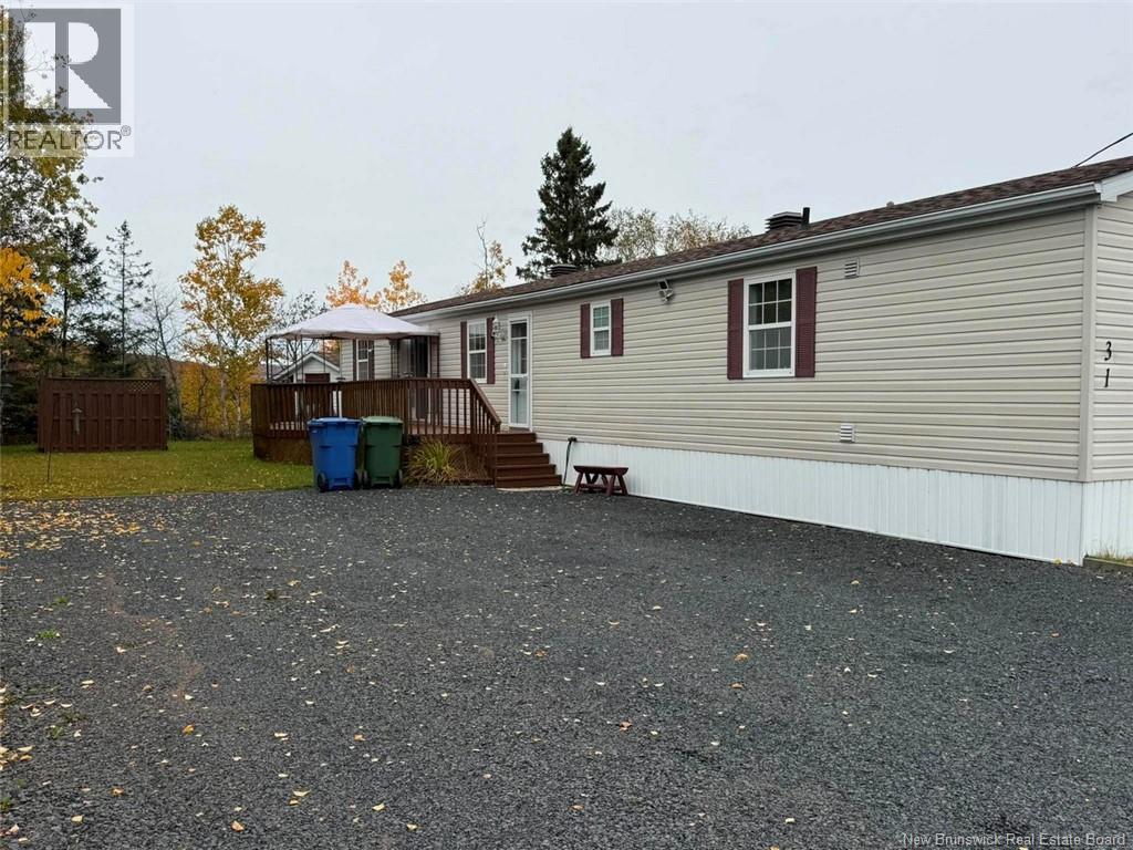31 Lombardie Street, Saint-Jacques, New Brunswick  E7B 2X8 - Photo 11 - NB149141