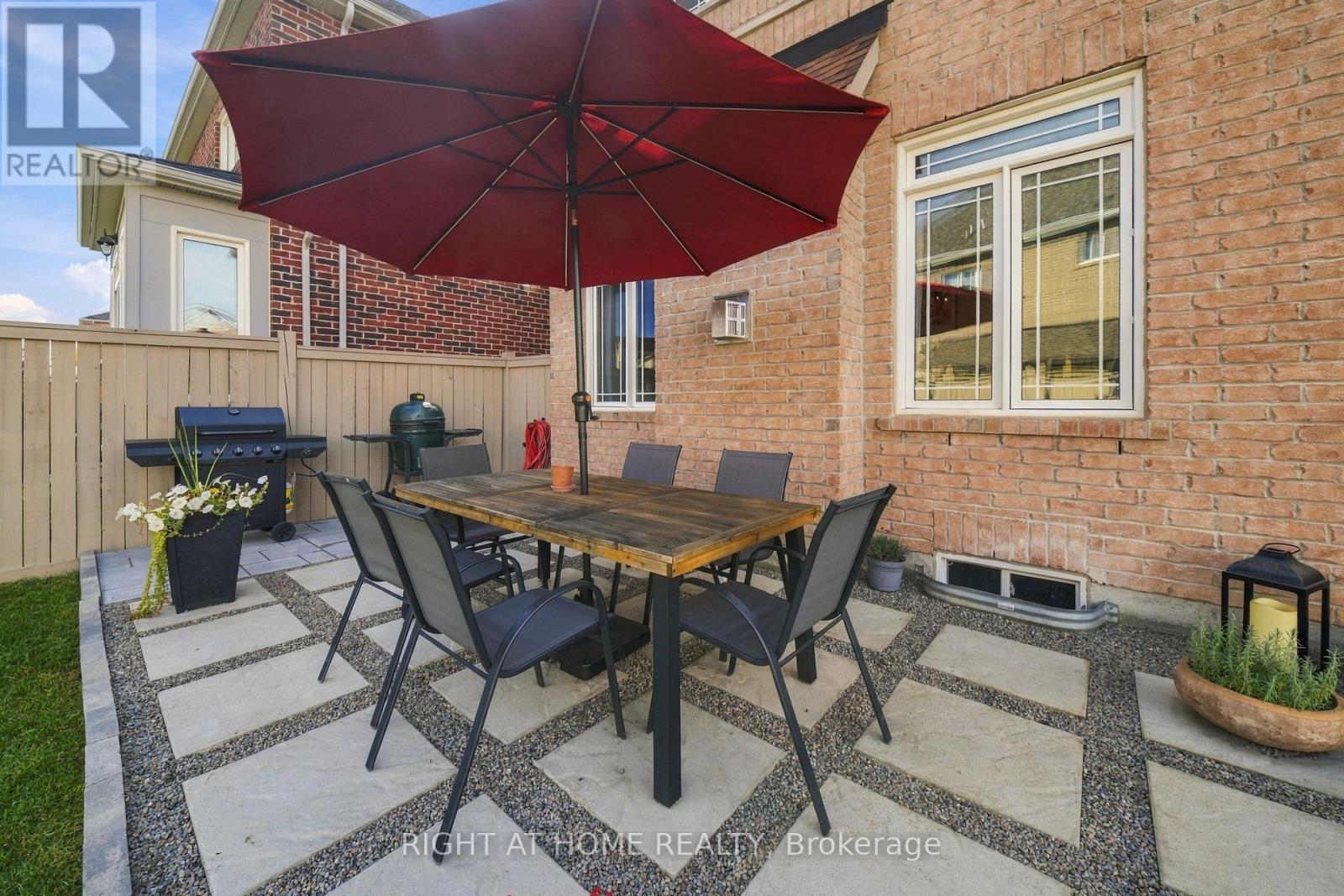 218 Blue Dasher Boulevard, Bradford West Gwillimbury (Bradford), Ontario  L3Z 4J1 - Photo 33 - N13865472