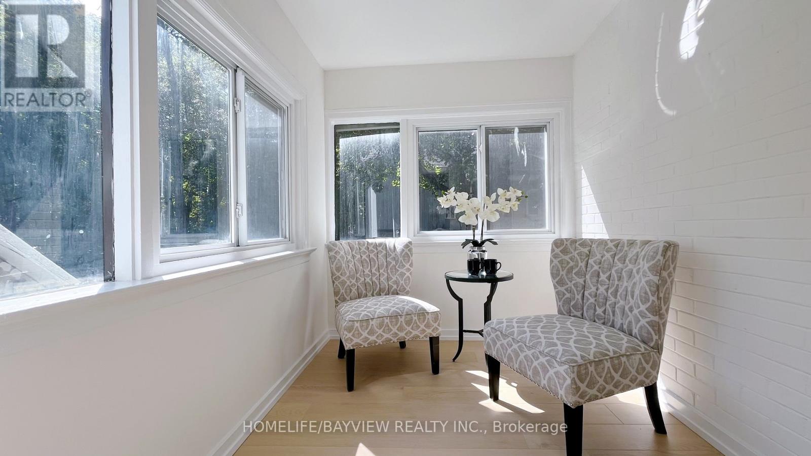 82 Centre Street E, Richmond Hill, Ontario  L4C 1A4 - Photo 9 - N13865488