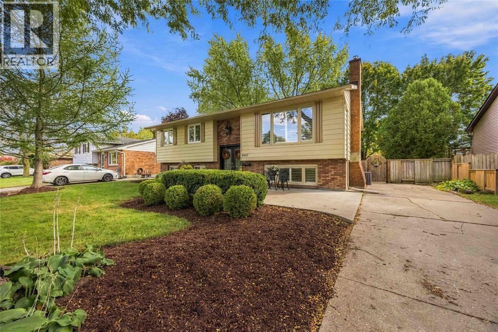 2607 Kaymar CRESCENT Sarnia Ontario Canada N0N1C0 2