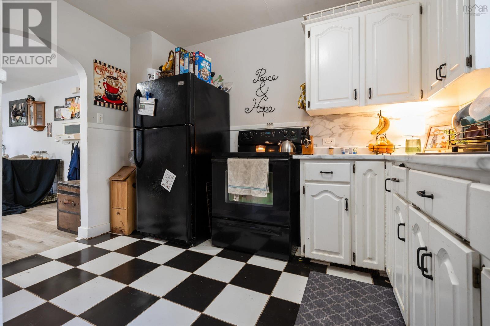 321 Brunswick Street, Truro, Nova Scotia  B2N 2J4 - Photo 6 - 202625158