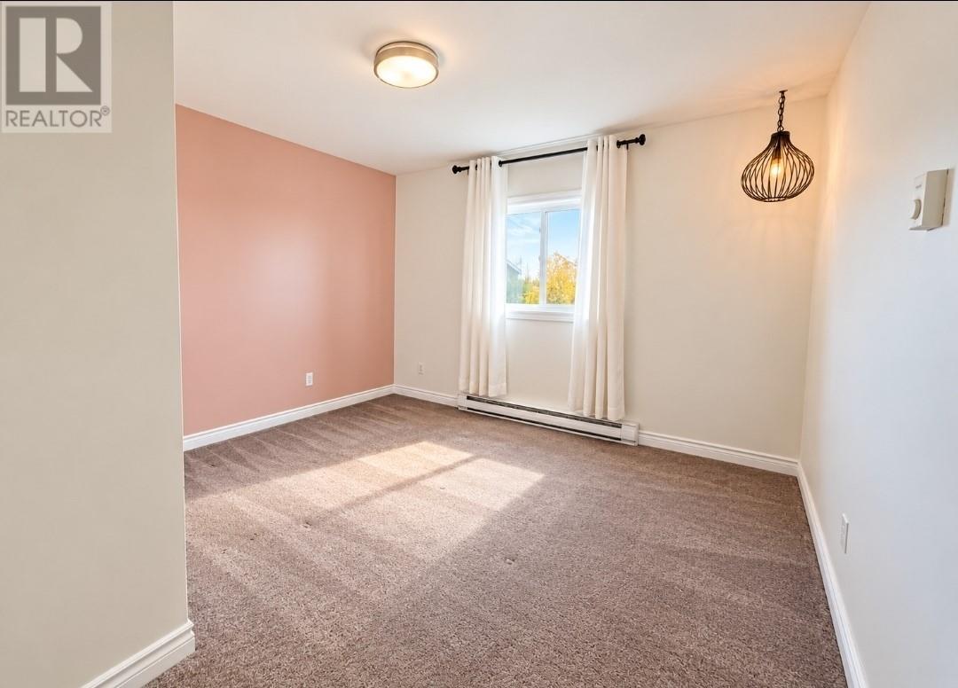 5 Squires Avenue, Wabush — photo 14