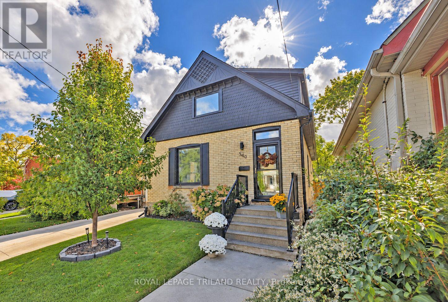 349 Emery Street E, London South, Ontario  N6C 2E4 - Photo 1 - X13865536