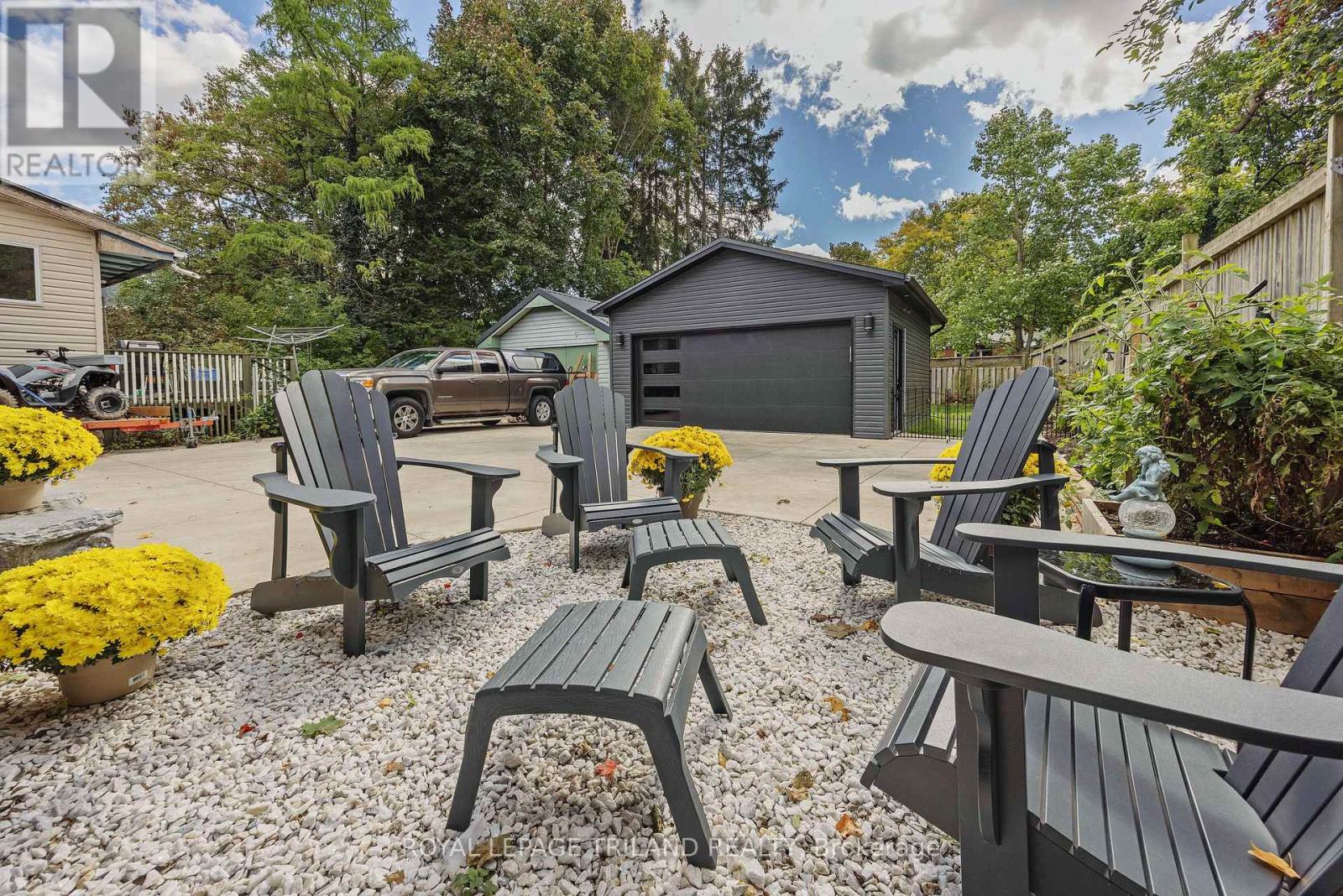 349 Emery Street E, London South, Ontario  N6C 2E4 - Photo 40 - X13865536