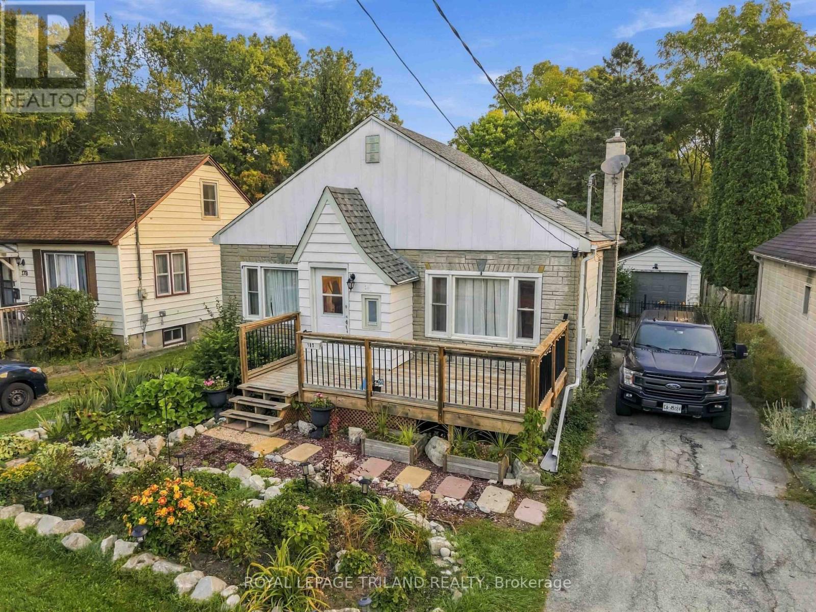 180 Forest Hill Avenue, London South, Ontario  N6J 2Z2 - Photo 2 - X13865562