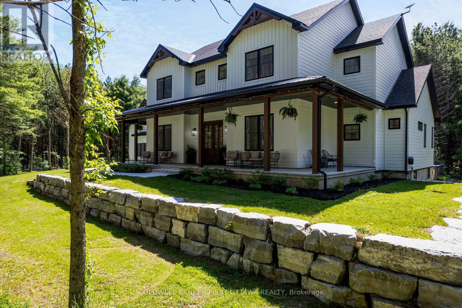 793 POWERS ROAD, Tay Valley, Ontario