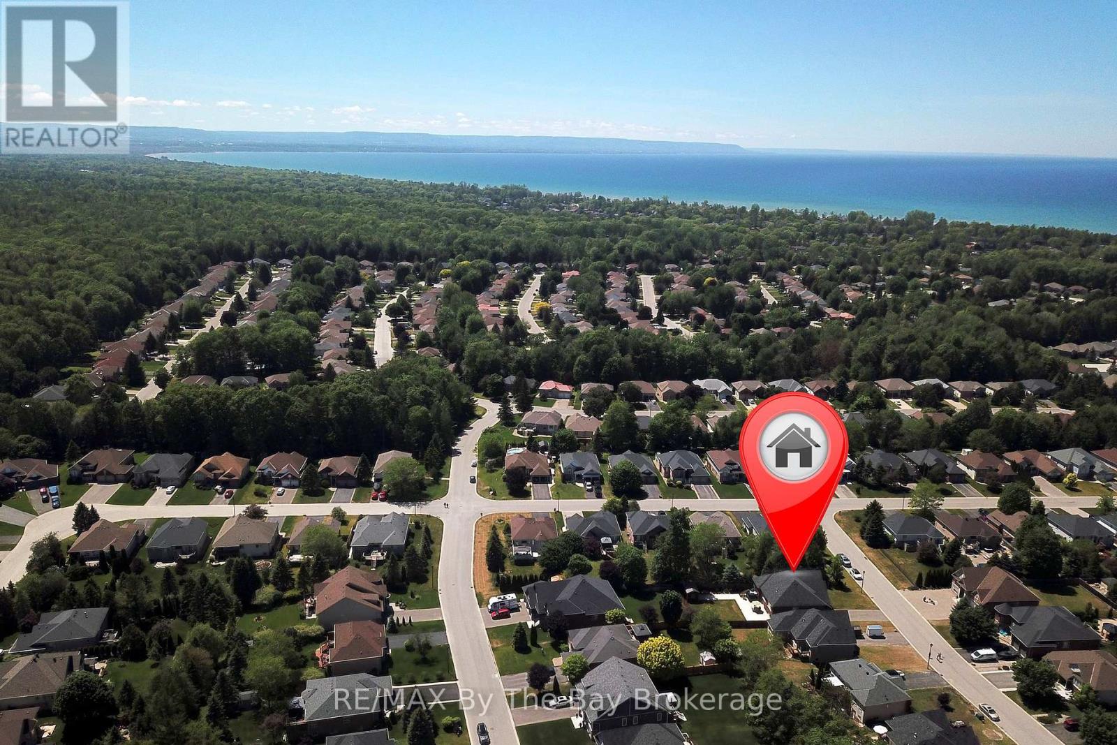 43 Fawndale Crescent, Wasaga Beach, Ontario  L9Z 2N2 - Photo 2 - S13865508