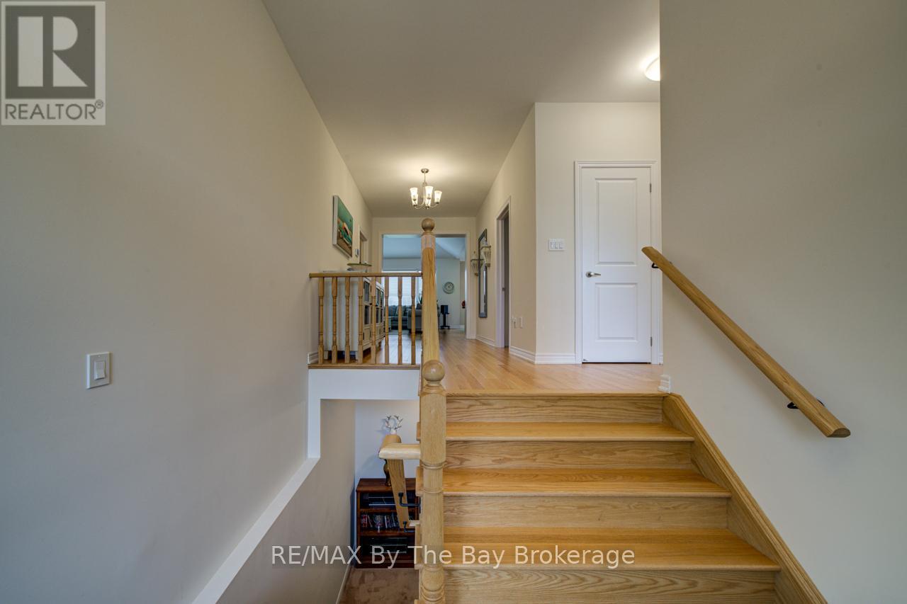 43 Fawndale Crescent, Wasaga Beach, Ontario  L9Z 2N2 - Photo 35 - S13865508