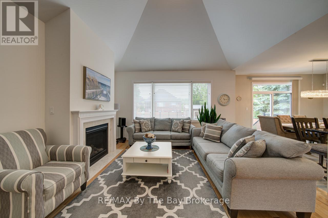 43 Fawndale Crescent, Wasaga Beach, Ontario  L9Z 2N2 - Photo 6 - S13865508